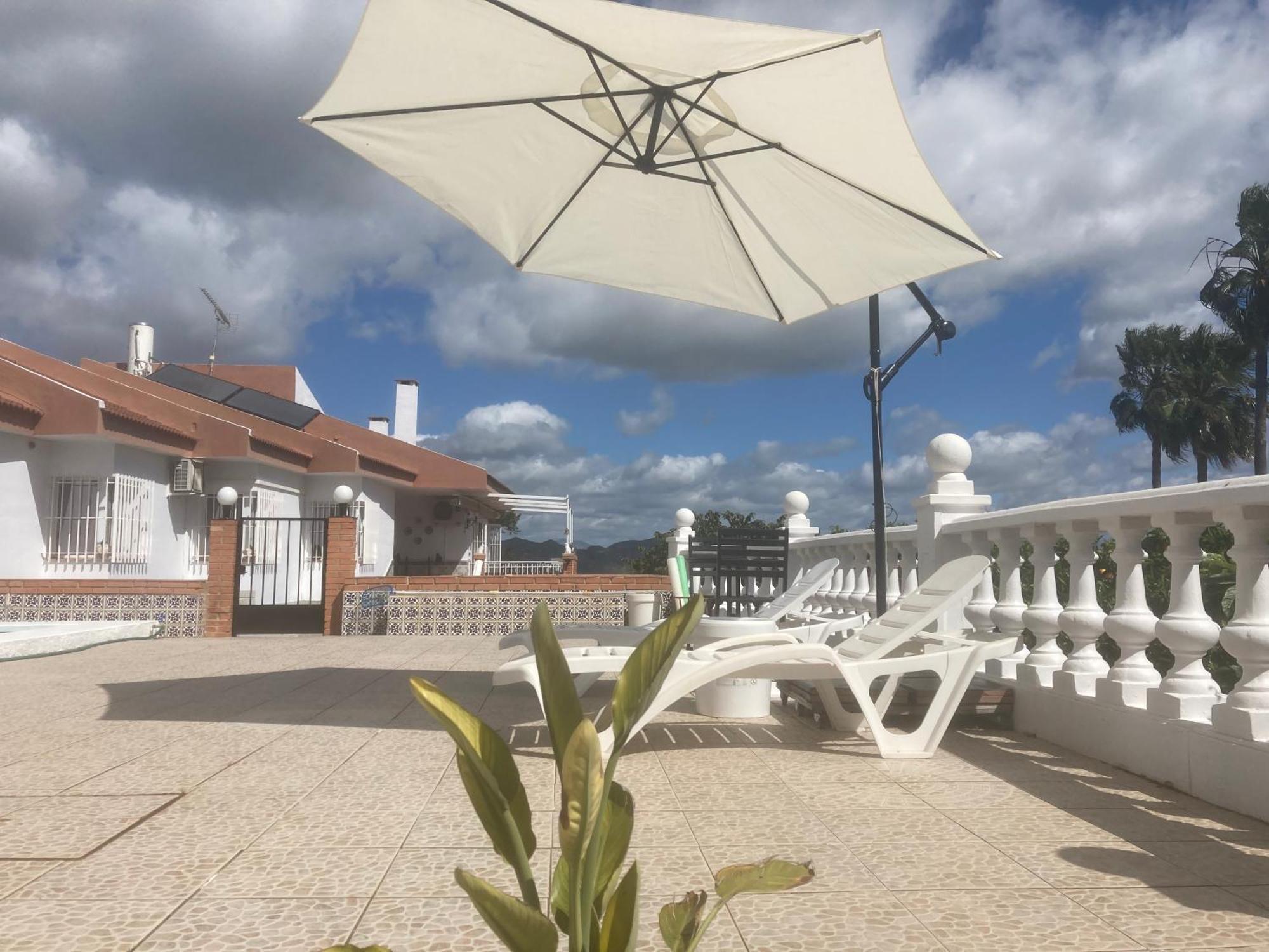 Vakantieverblijf Villa Kluever Альхаурин-де-ла-Торре Экстерьер фото